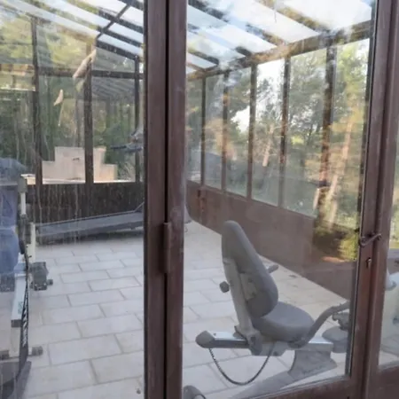 Charming Provencal With Exclusive Privacy ヴィラ