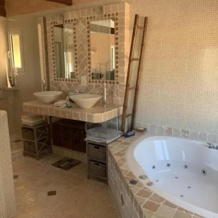 Charming Provencal With Exclusive Privacy Αιξ-αν-Προβάνς