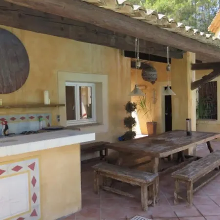 Charming Provencal With Exclusive Privacy Villa Aix-en-Provence