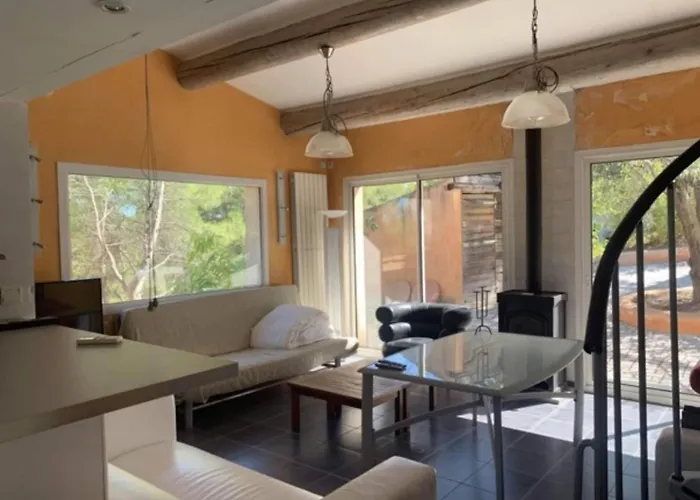 Charming Provencal With Exclusive Privacy *