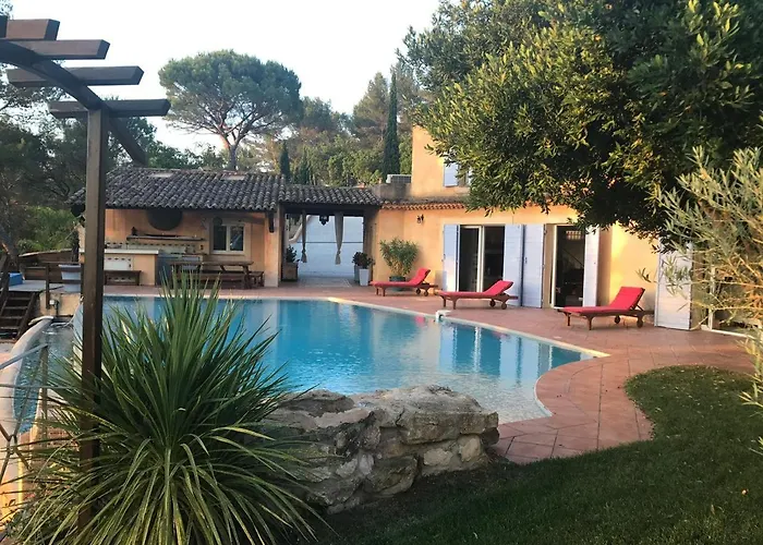 Charming Provencal With Exclusive Privacy Aix-en-Provence