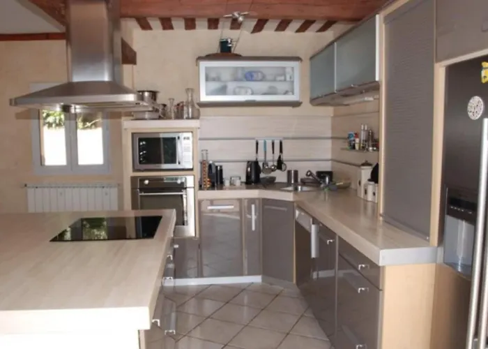 Charming Provencal With Exclusive Privacy *